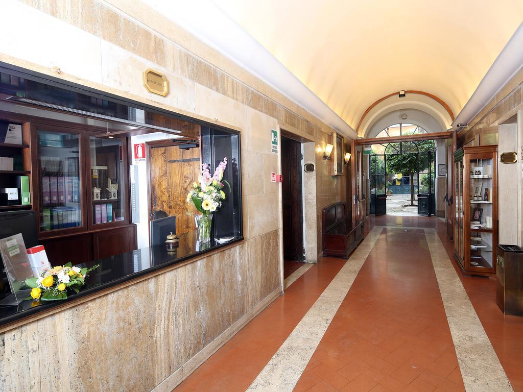 Casa Di Santa Francesca Romana A Ponte Rotto Exteriér fotografie